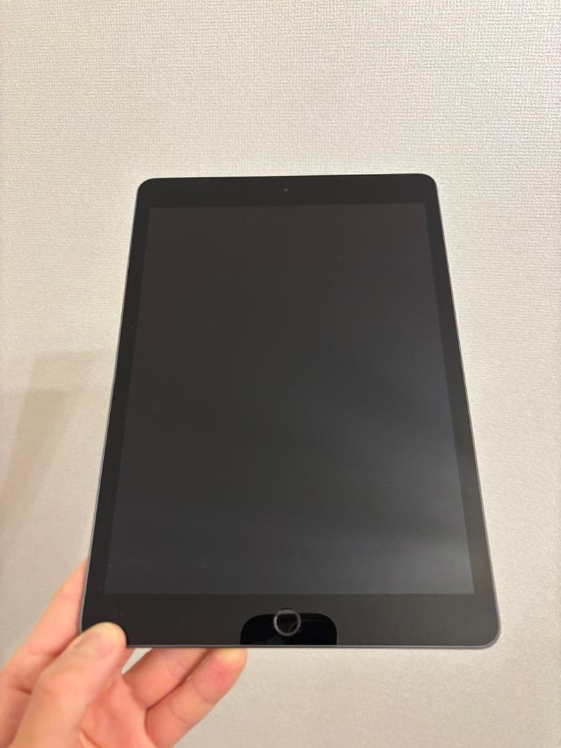 iPad 第7世代 32GB 本体