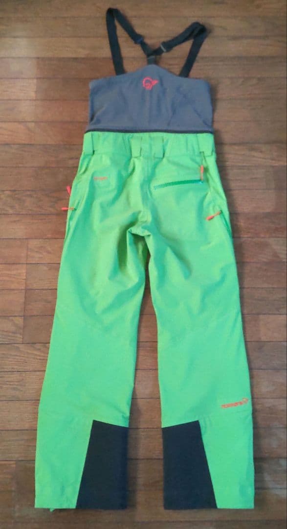 ノローナ ビブパンツ