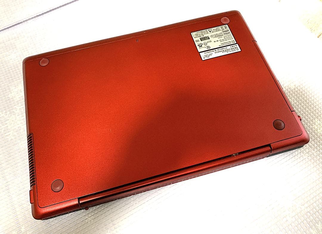 富士通 LIFEBOOK 赤ノートPC Core i7 Full HD