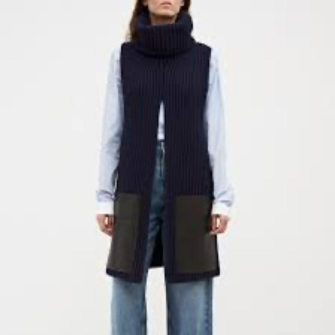 CELINE ネイビー ニットベスト タートルネック