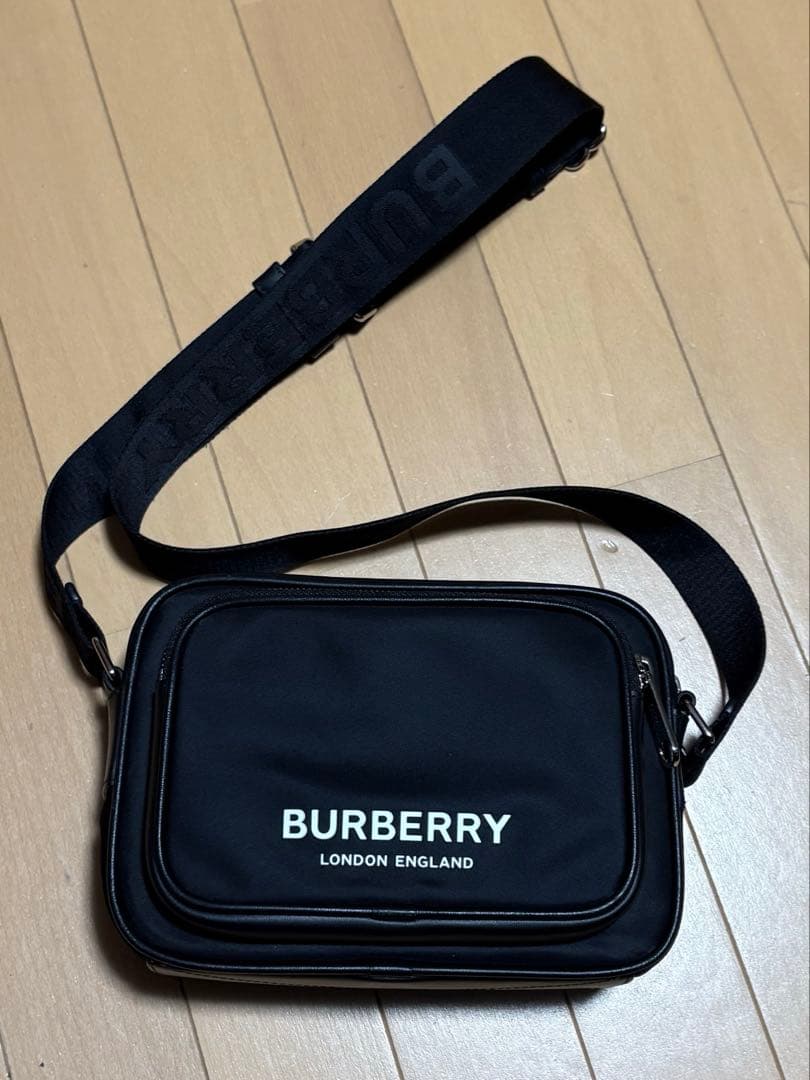 BURBERRY クロスボディバッグ ショルダーバッグ　※値下げ