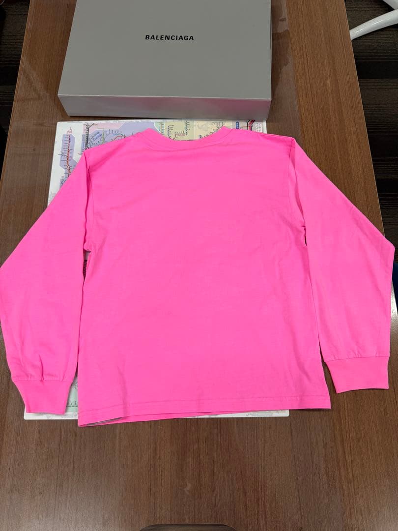 BALENCIAGA ピンク 長袖Tシャツ 新品タグ付き