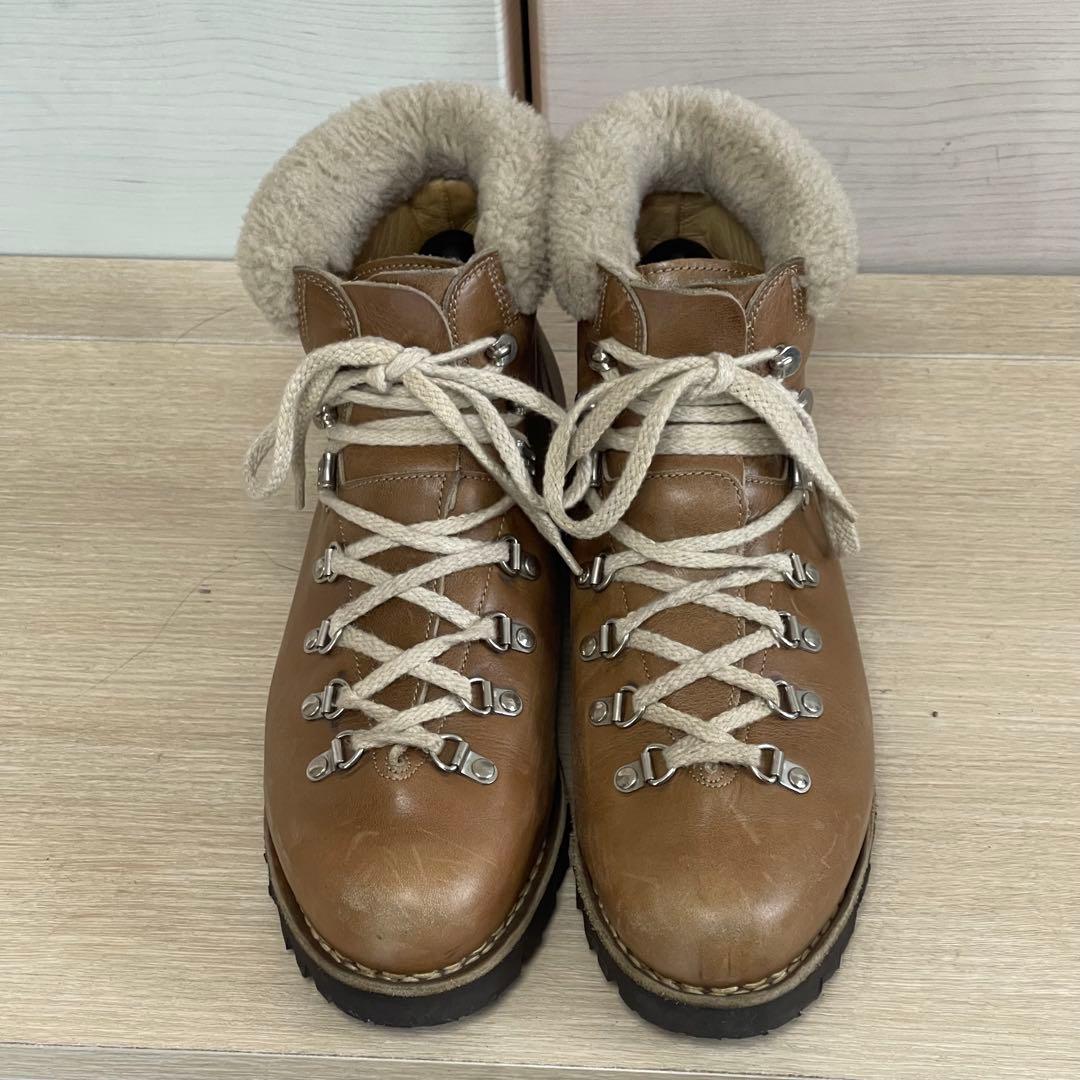 8パラブーツ、アヴリアーズ