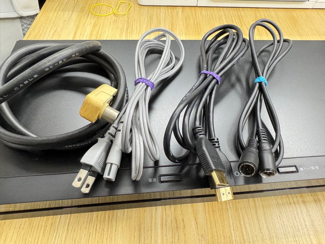 SHARP BD-NW520、2019年製ブルーレイレコーダー