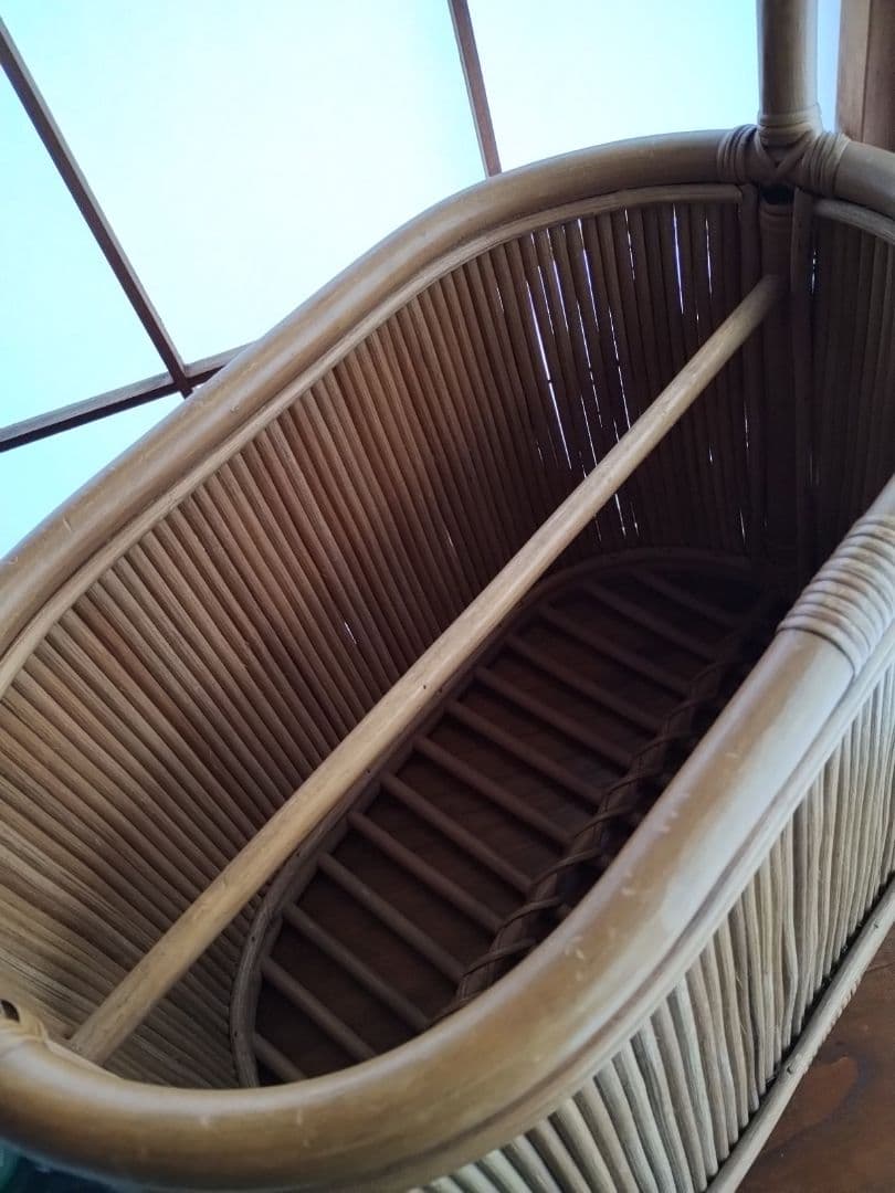 ヴィンテージ　籐小物　ラタン　バンブー　ハンドル付きバスケット　マガジンラック