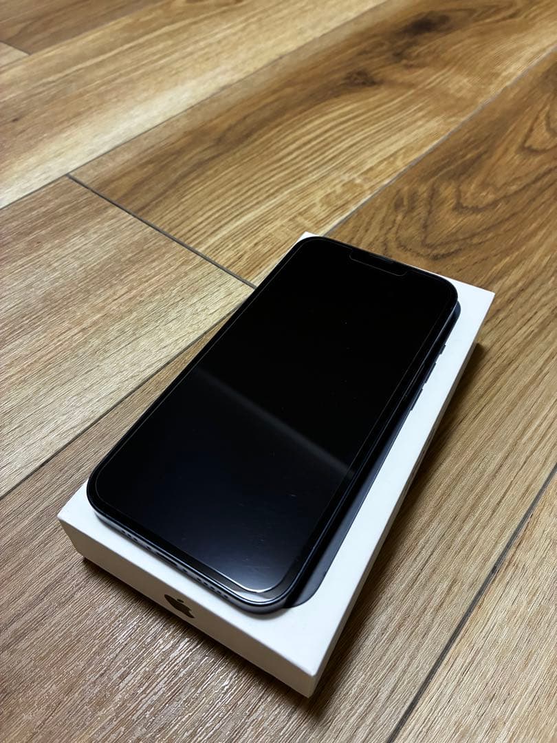 iPhone13 128GB ブラック　美品