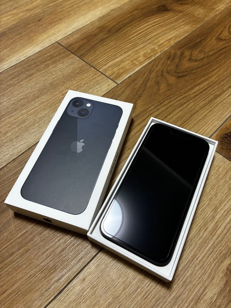 iPhone13 128GB ブラック　美品