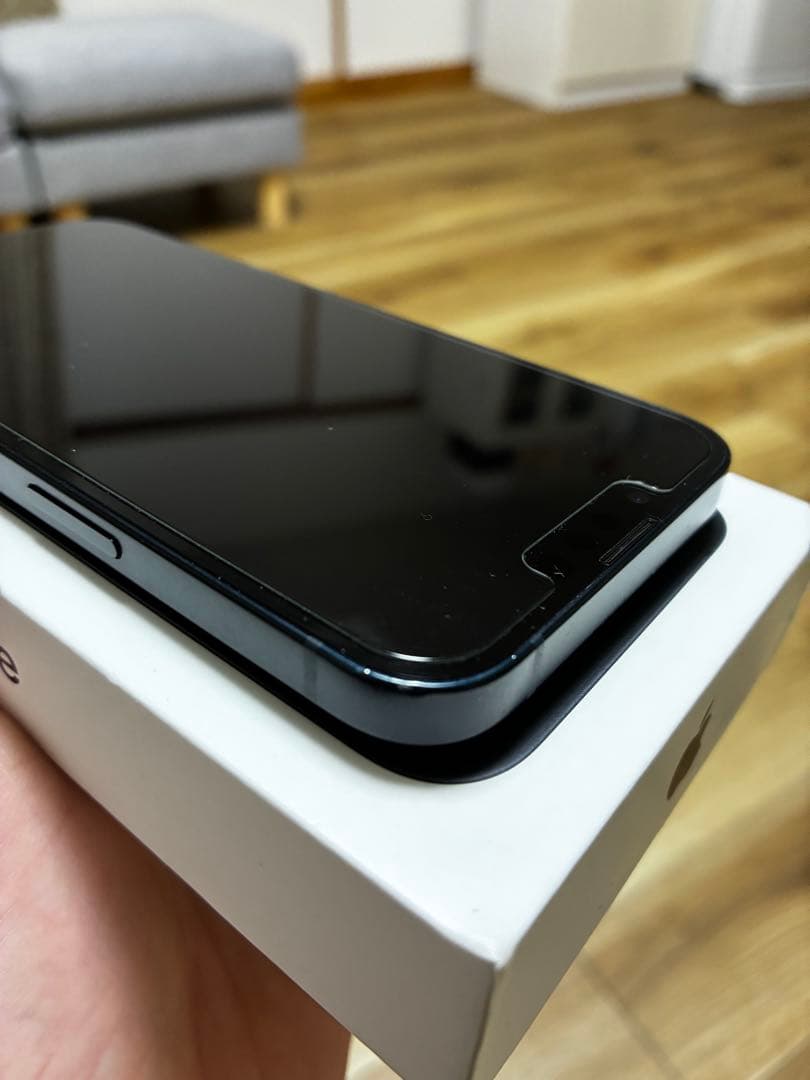 iPhone13 128GB ブラック　美品