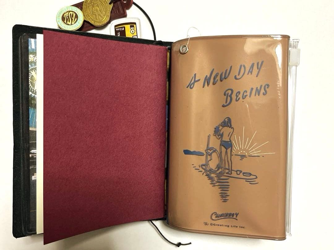 新品トラベラーズノートパスポートサイズブラック手帳化カスタマイズ