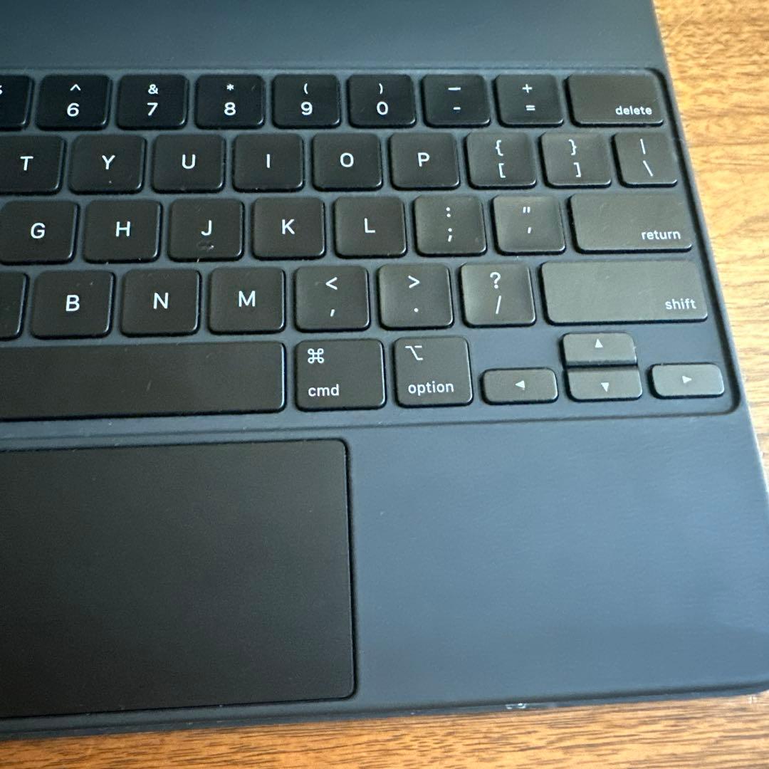 【セール】iPad Pro 12.5 inch マジックキーボード