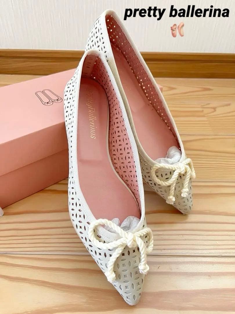 ホワイトメッシュフラットシューズ リボン付き