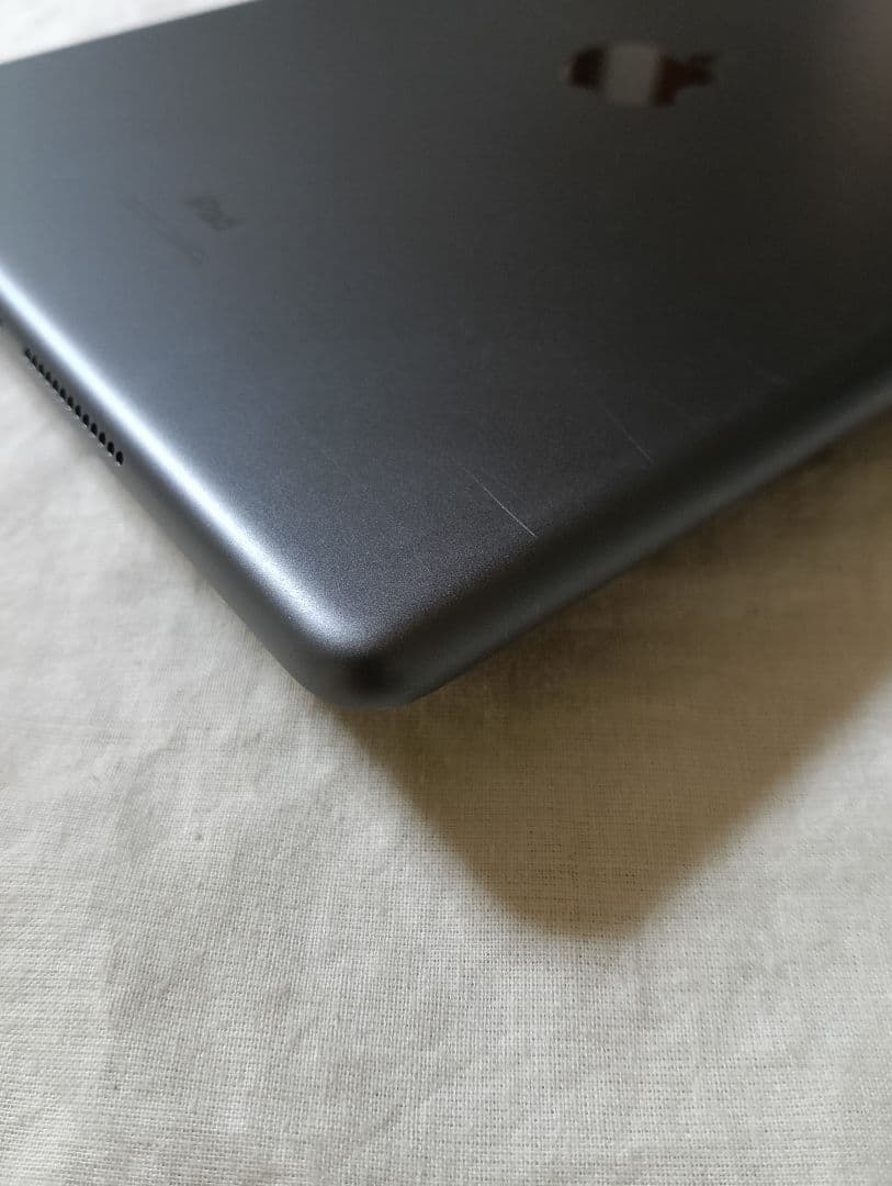 美品 iPad 第7世代 バッテリー99.7%