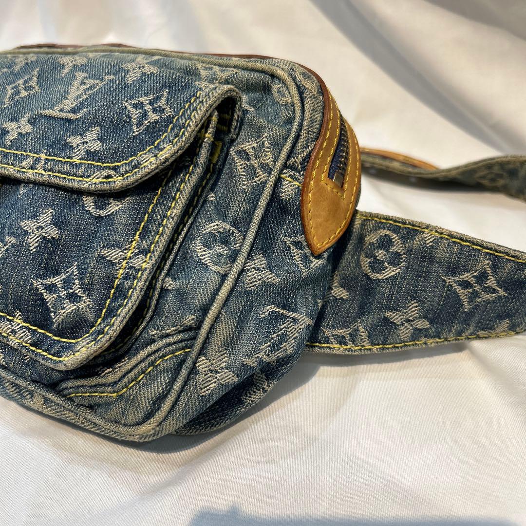 Louis Vuitton デニムボディバッグ