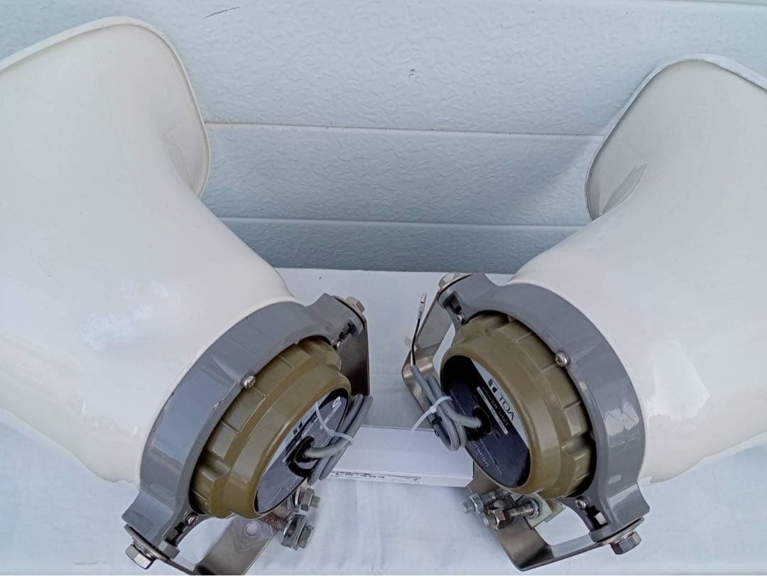 TOA　スピーカー2本で60W　車載拡声器用　UNI-PEXコードLS-404