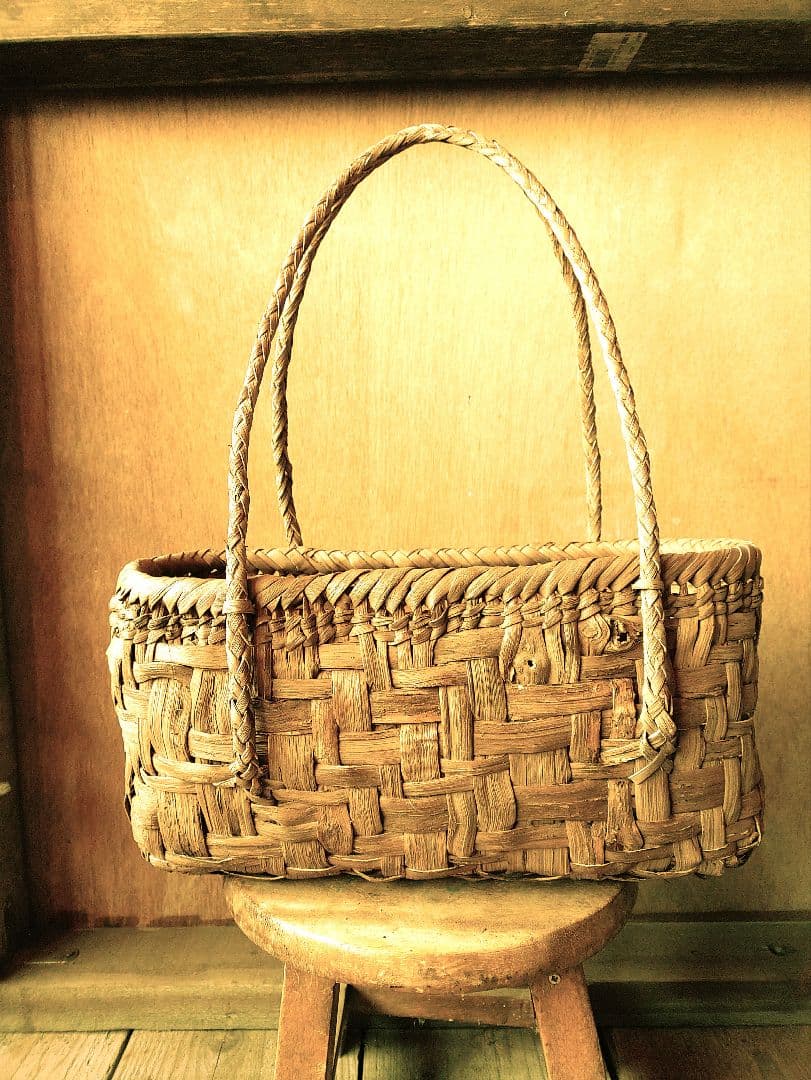 月*陽様 信州安曇野の山葡萄かごバック。里山手仕事。