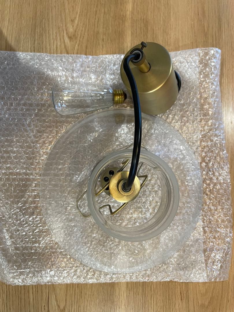 インターフォルムペンダントライト オリテ トライアングル型