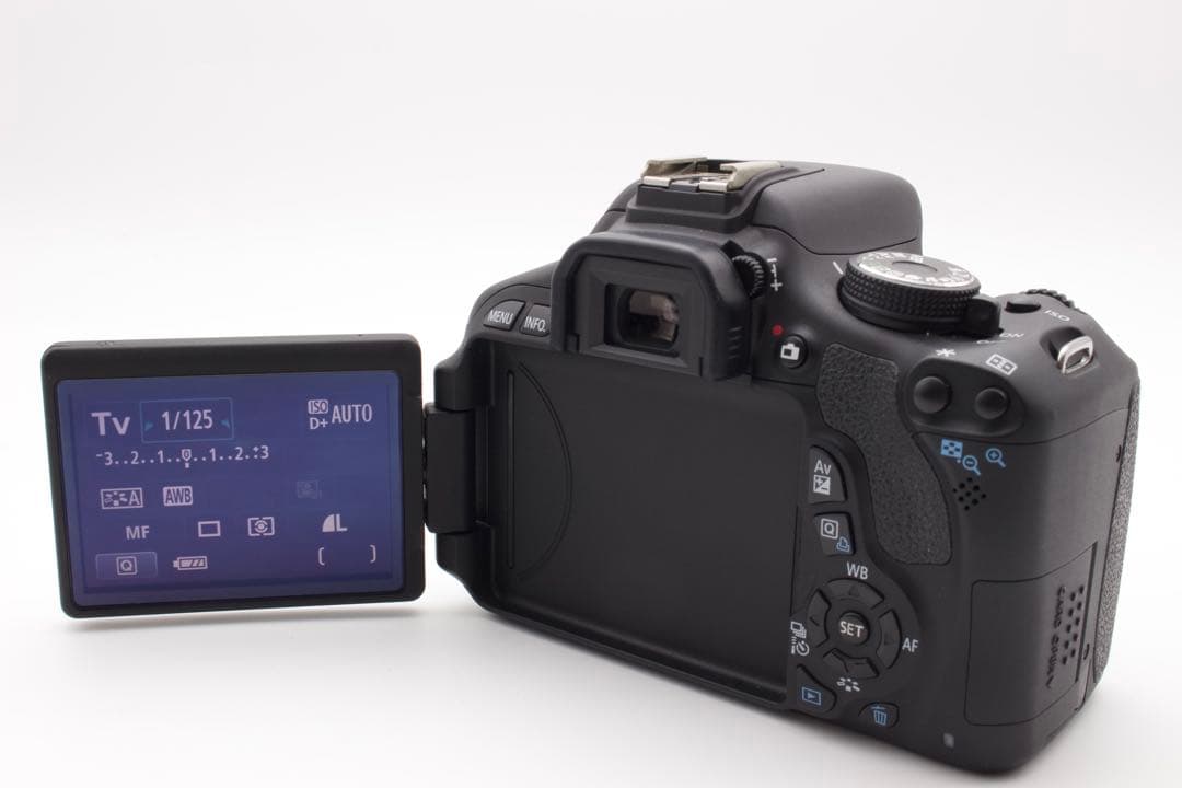 極美品❣️Canon EOS Kiss X5 スマホ転送　レンズキット　自撮り対応