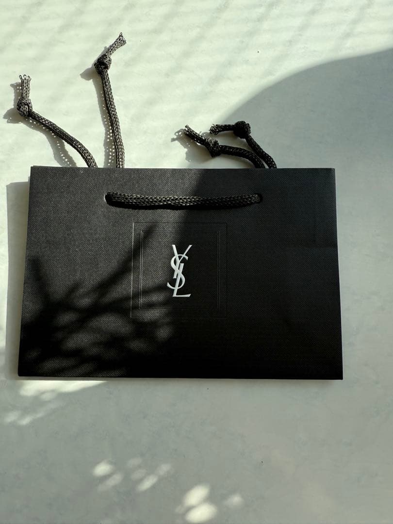 新品025 YSLイブサンローラン クチュール ミニ クラッチ　ホリデー 限定