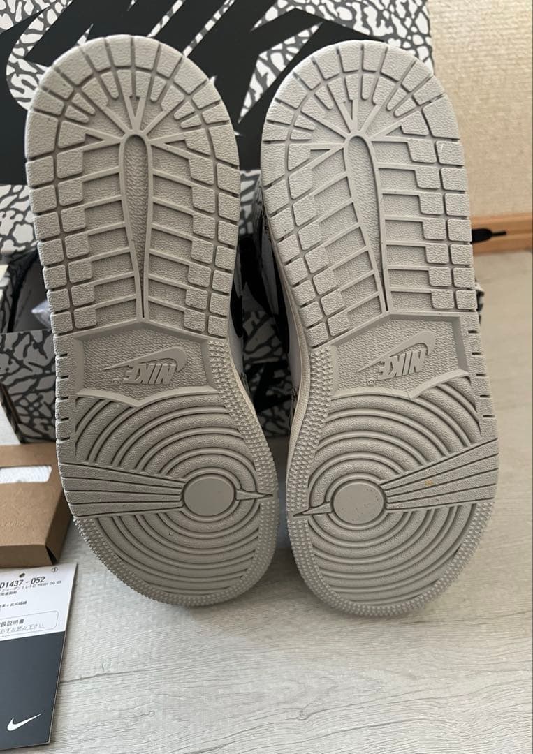 ナイキNike Air Jordan 1 レトロ ハイ エレファント スニーカー