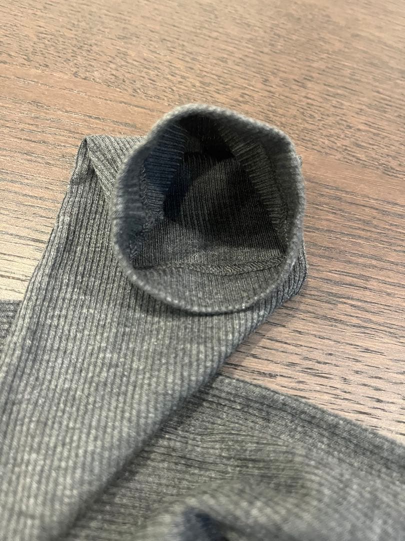 【正規品】FENDI リブ タートルネック グレー XS相当 イタリア製 美品