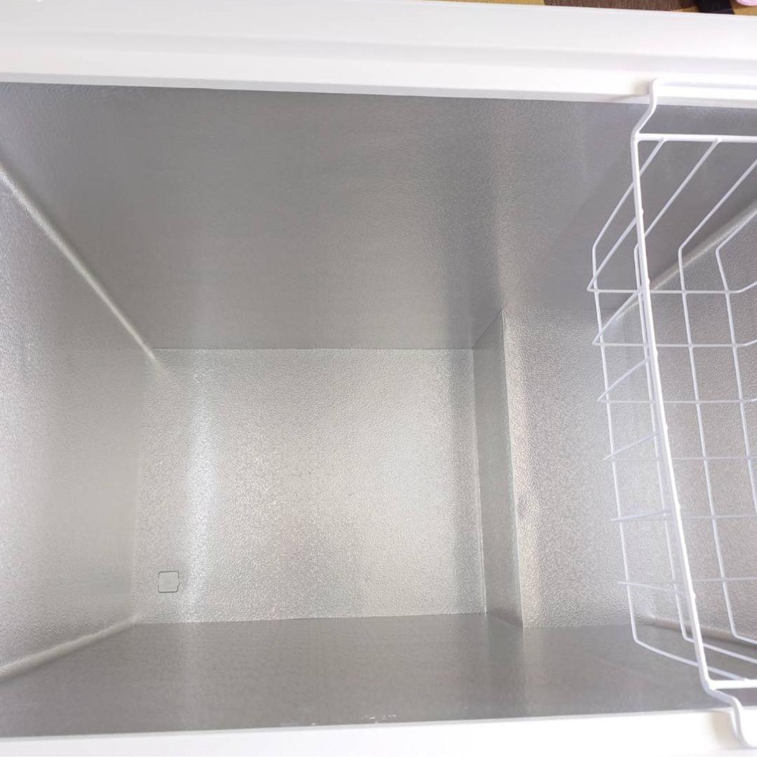 【超美品】MAXZEN（マクスゼン） 冷凍庫 197L JF200ML01WH