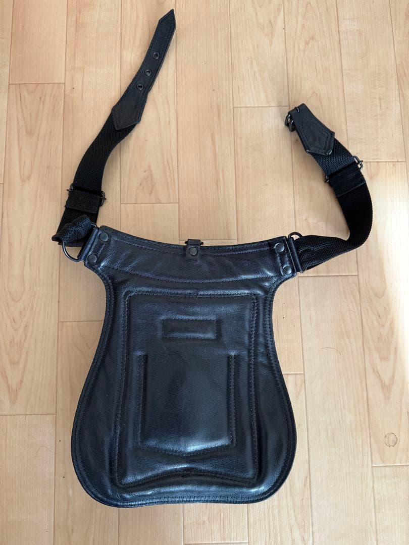 KADOYAレッグバック