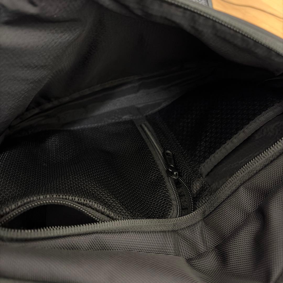 ノースフェイス シャトルデイパック 24L ブラック