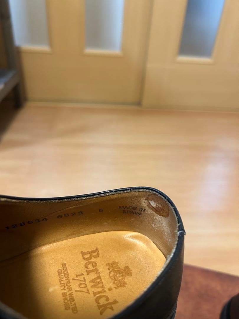 靴 Berwick 4558 UK5