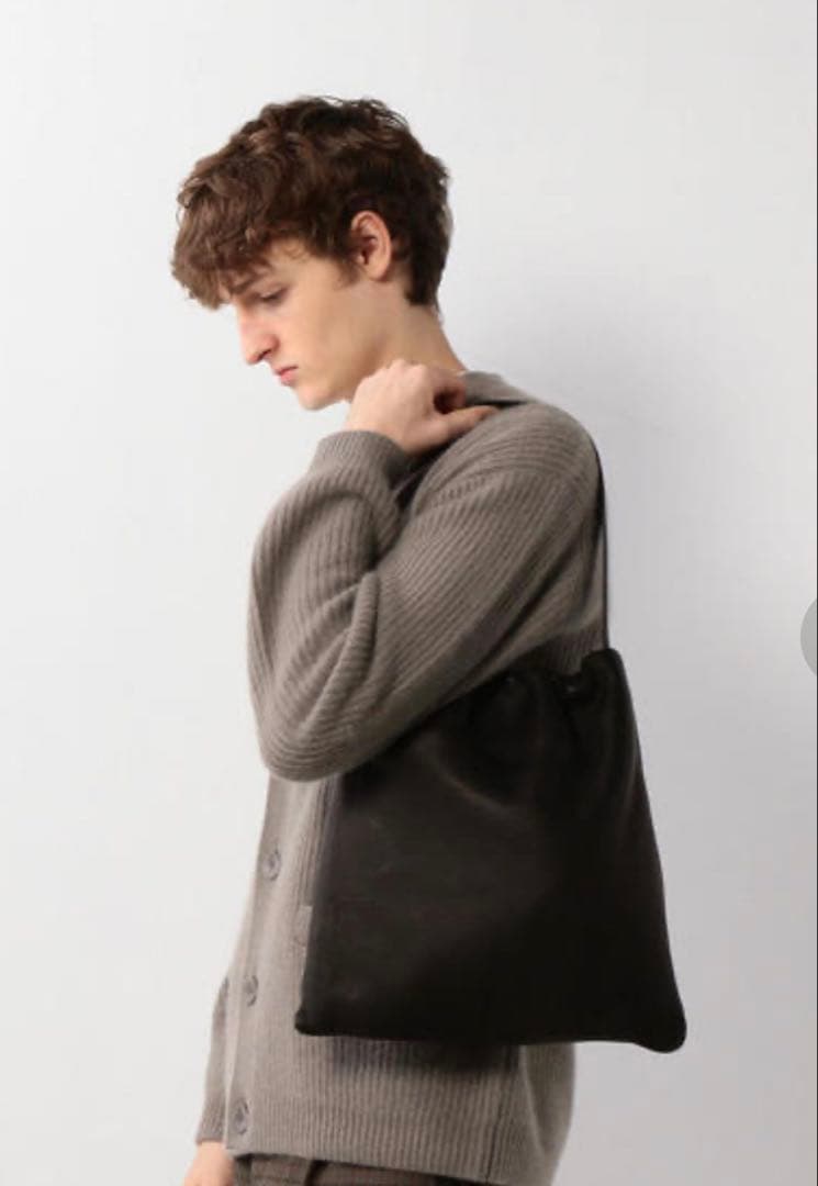 Aeta ショルダーバッグM