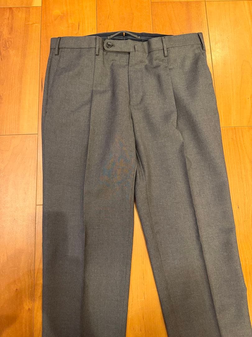 極美品　INCOTEX スラックス スリムフィット 48 グレー