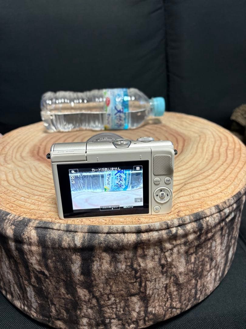 Canon EOS M100 ミラーレス一眼 2本レンズ付き