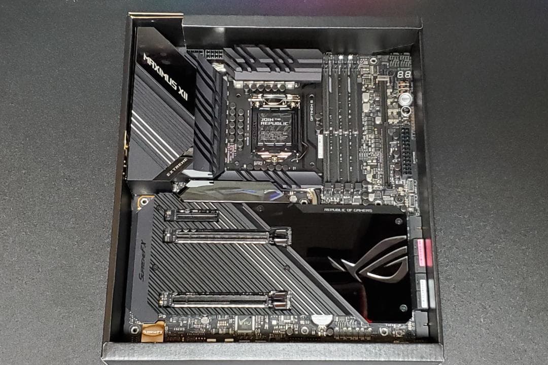 中古 ASUS ROG MAXIMUS XII EXTREME マザーボード