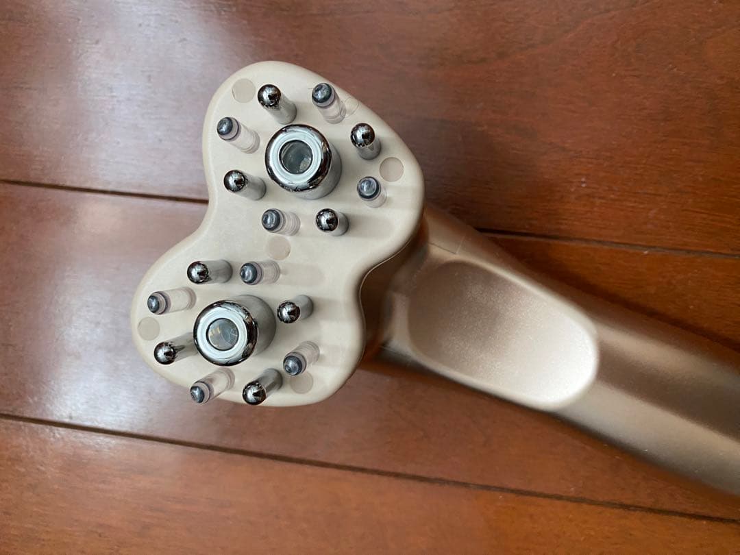 ディレイアゼル　ほぼ未使用　説明書・充電ケーブル・箱付き　ヒト幹細胞ジェル付