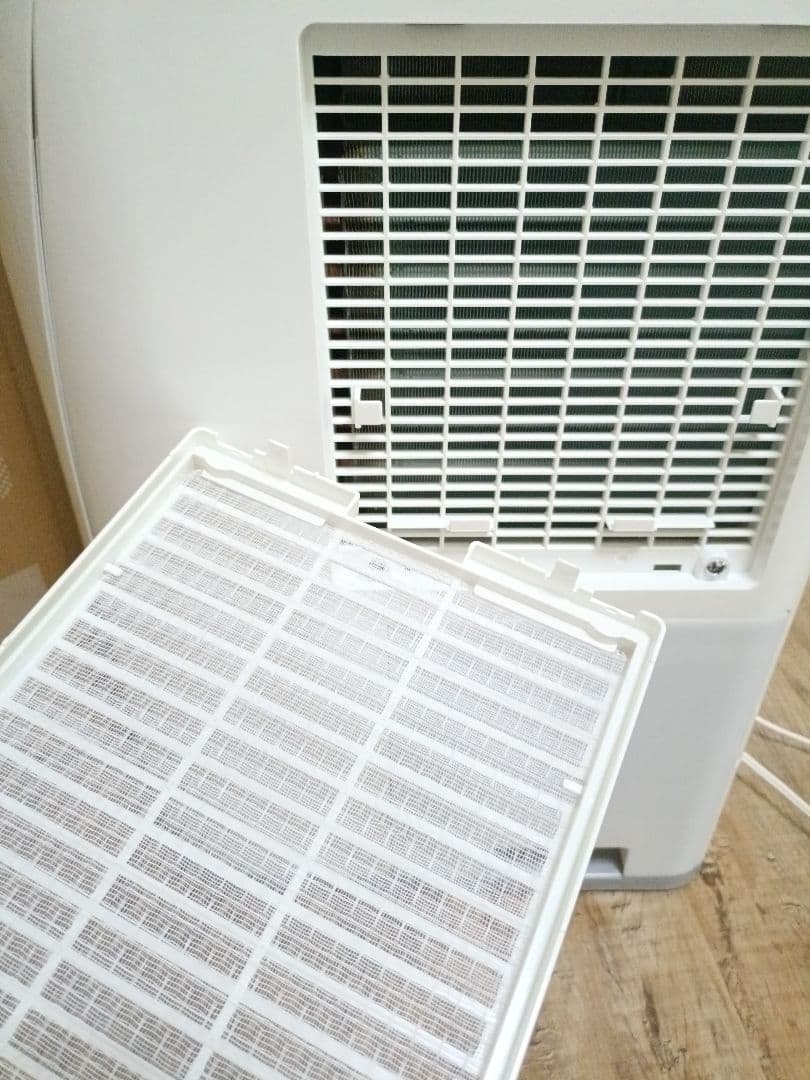 m*u様 CORONA CD-S6323-W ホワイト 衣類乾燥除湿機