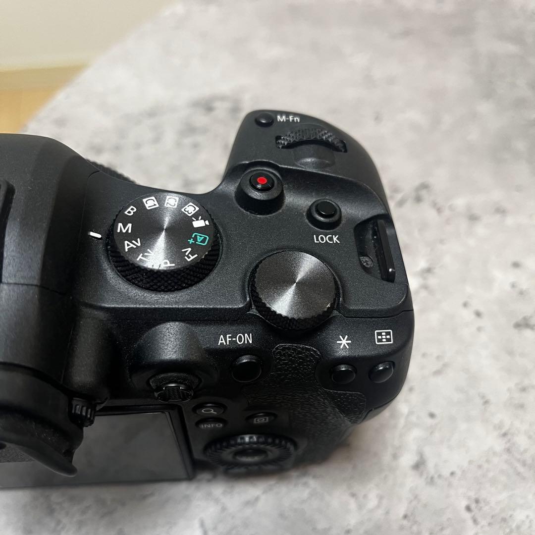 【美品】Canon EOS R6 ボディ