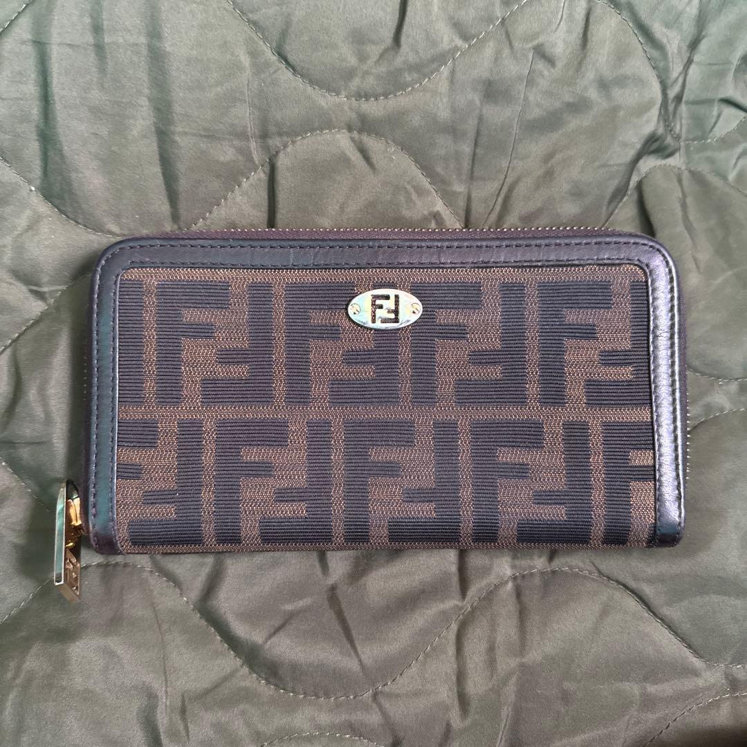 Fendi FFロゴ長財布 ブラウン/ブラック