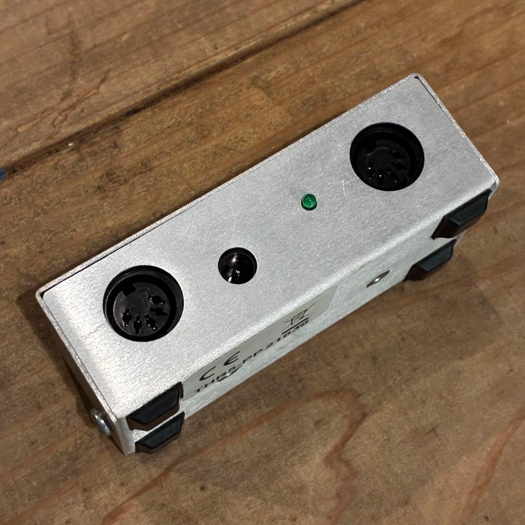 【即決可】Kenton 5アウト MIDI スルーボックス Thru-5 送料込