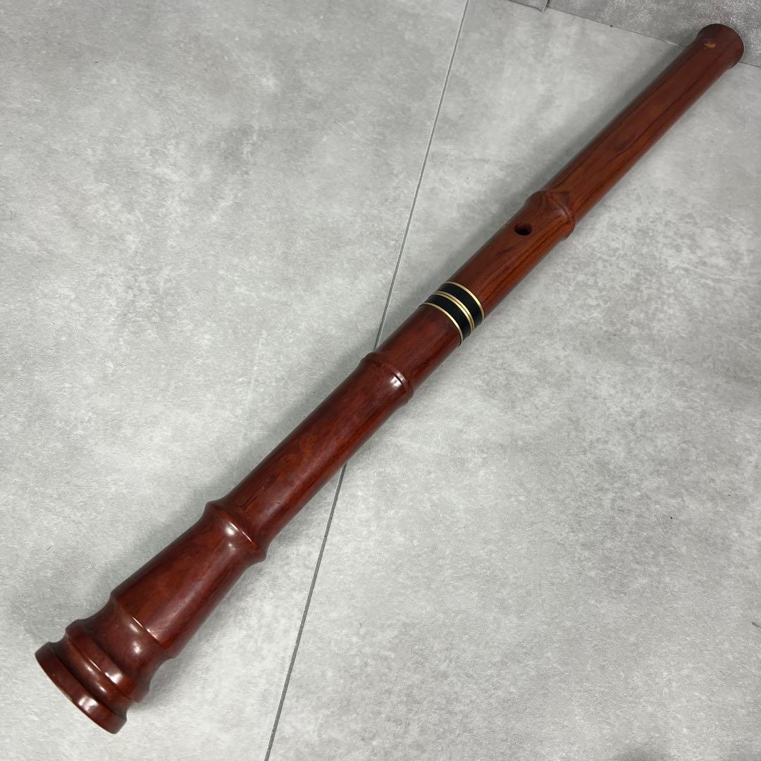 蝴蝶宝　尺八　琴古流　唄口バチ型　2尺 木製　直管　節あり　印あり　金色三線