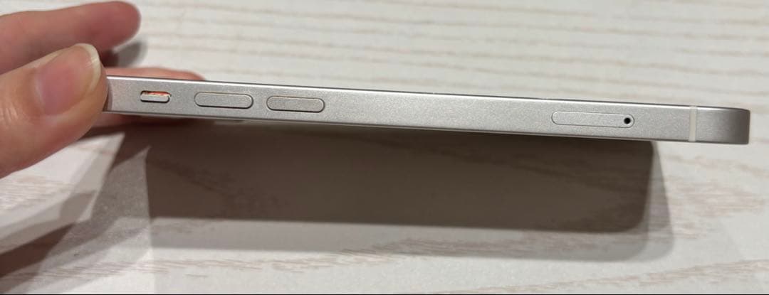 m*8様 【美品】iPhone12/128GB バッテリー最大容量82% SIM