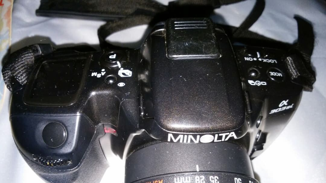 ミノルタカメラ　α-303si