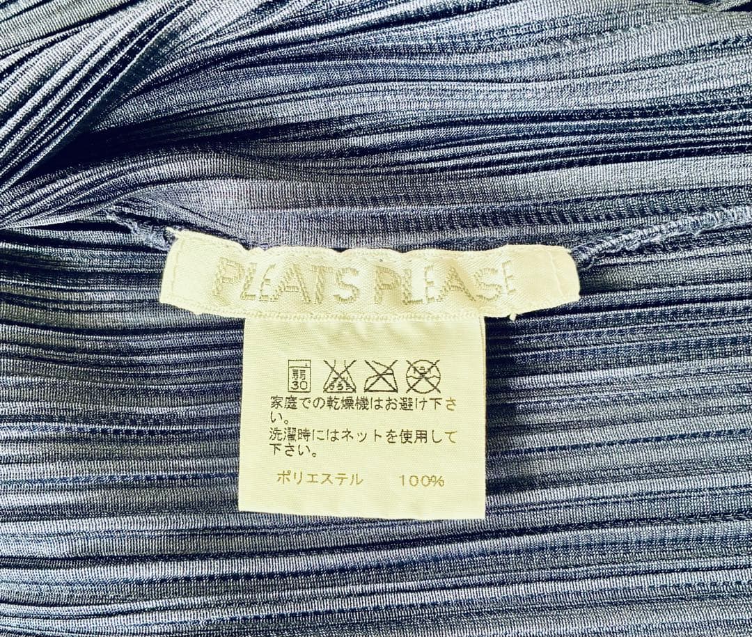 【美品】プリーツプリーズ　ショート丈　カーディガン　ネイビー3