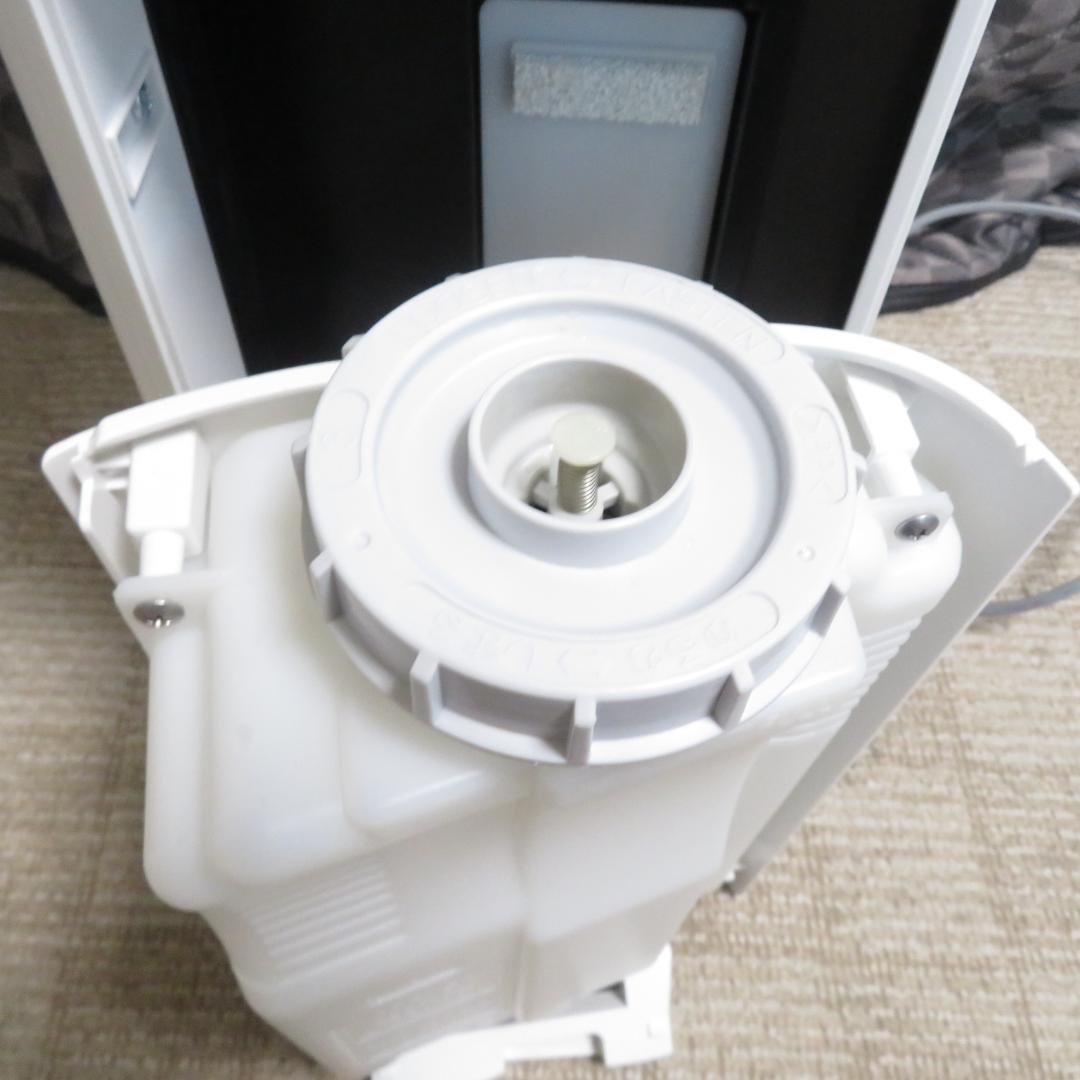 美品　SHARP プラズマクラスター KI-RS50-W 加湿空気清浄機