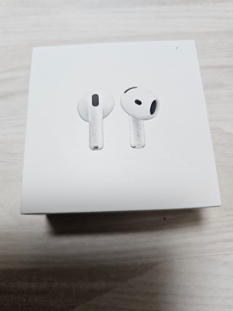 新品未開封AirPods 4 ノイズキャンセリング非搭載モデル