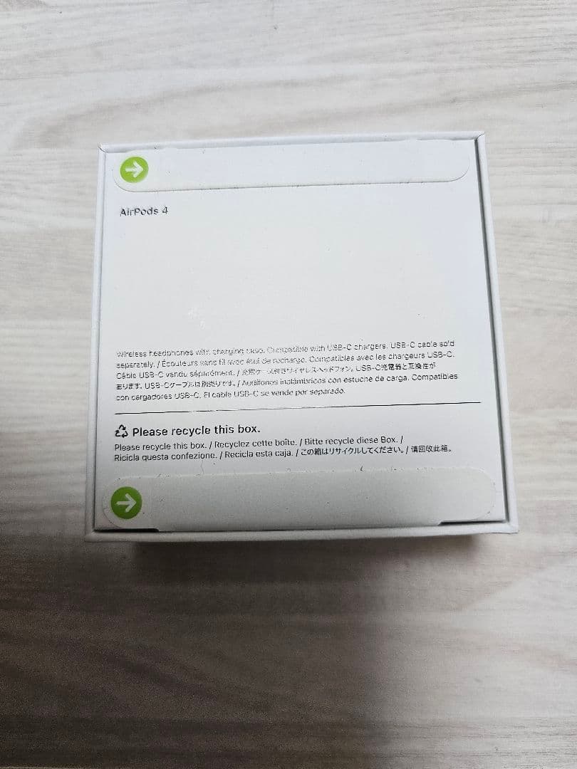 新品未開封AirPods 4 ノイズキャンセリング非搭載モデル