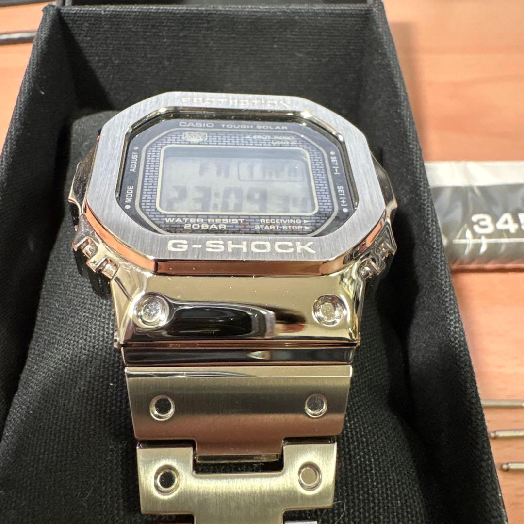 【美品】G-SHOCK CASIO GMW-B5000D-1JF
