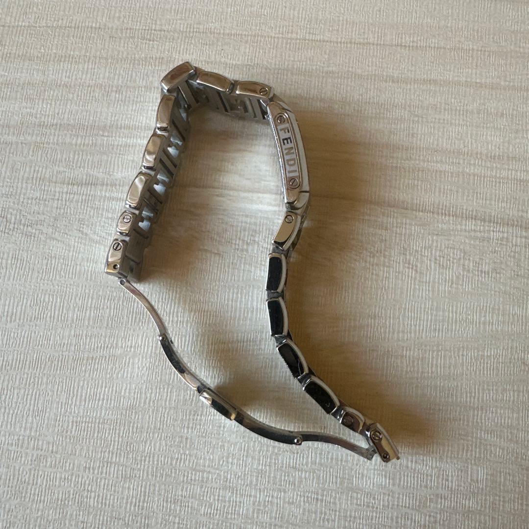 FENDI シルバー 時計　ダイヤモンド