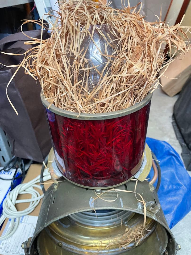 船舶用油灯式舷灯　左舷灯(赤灯)