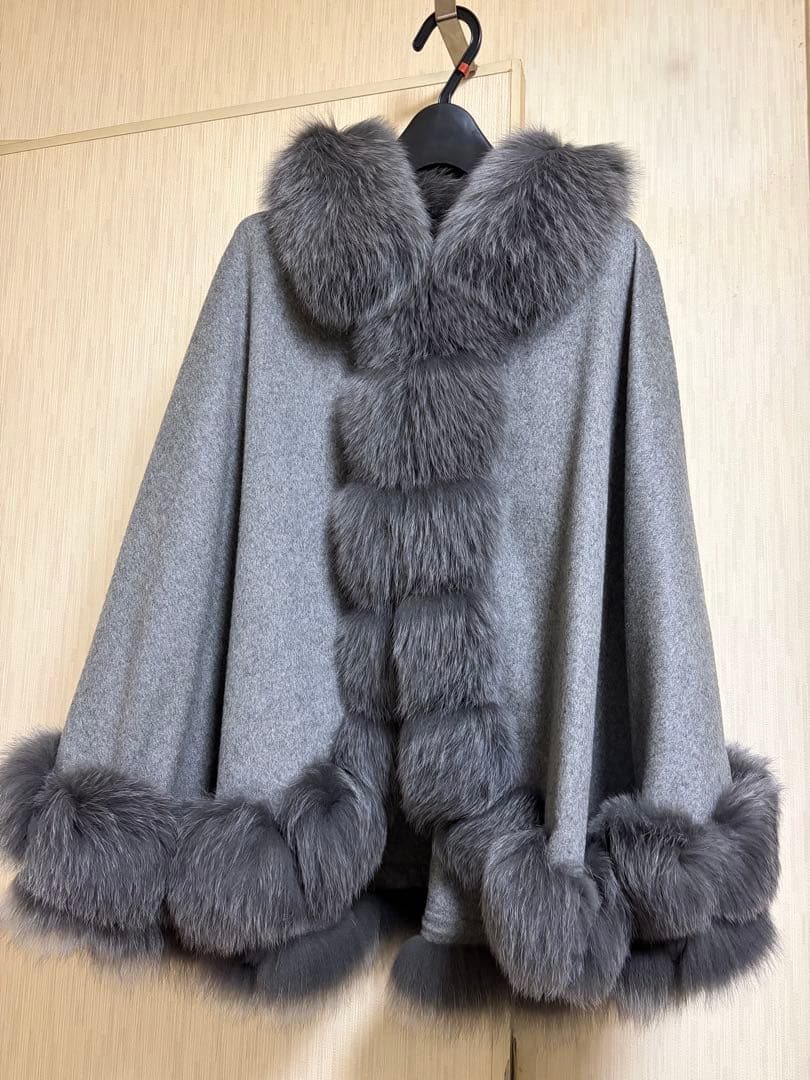 SAGA FURS カシミヤ　フォックス ポンチョ未使用
