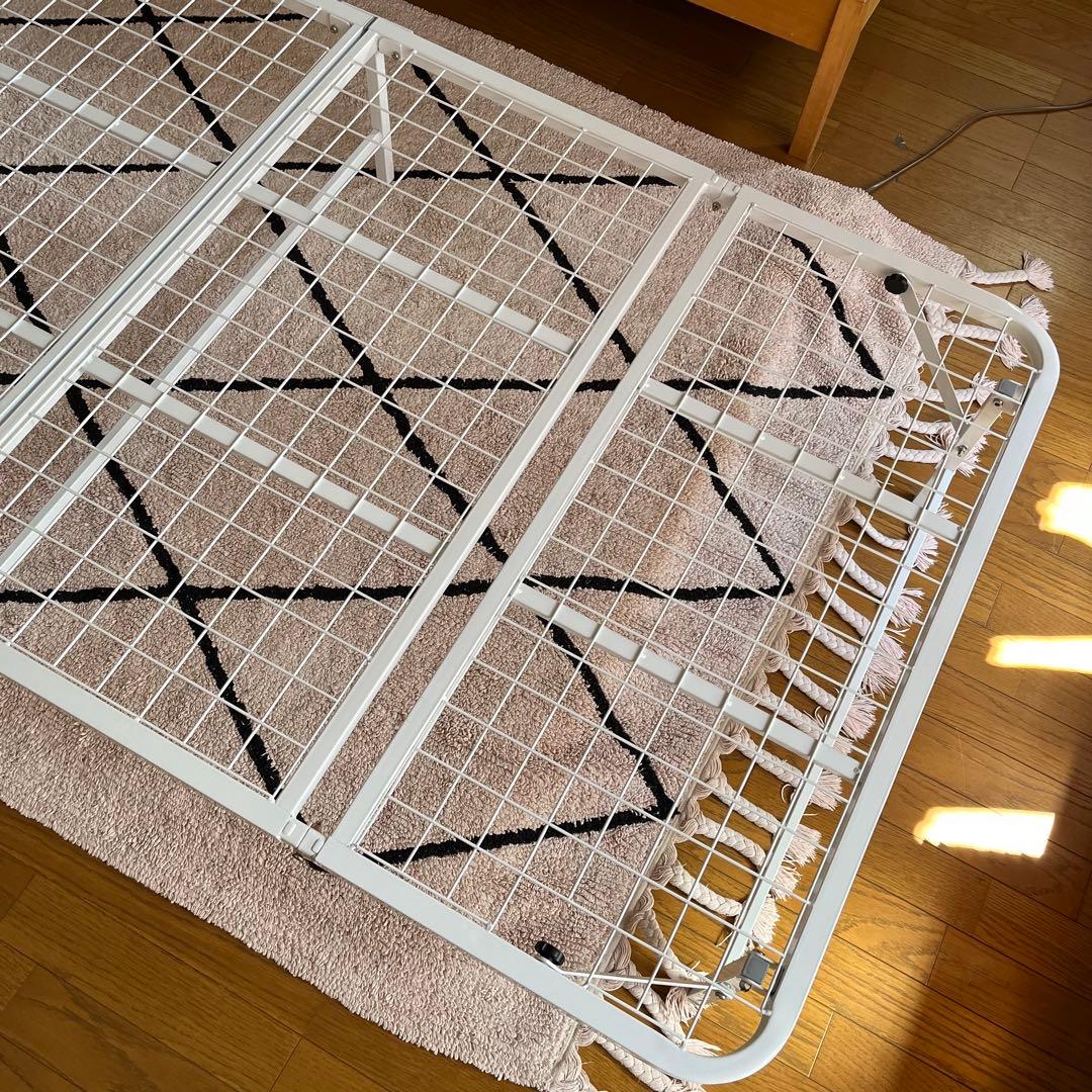 折り畳み 折りたたみ 収納式 パイプベッド シングル ホワイト 美品