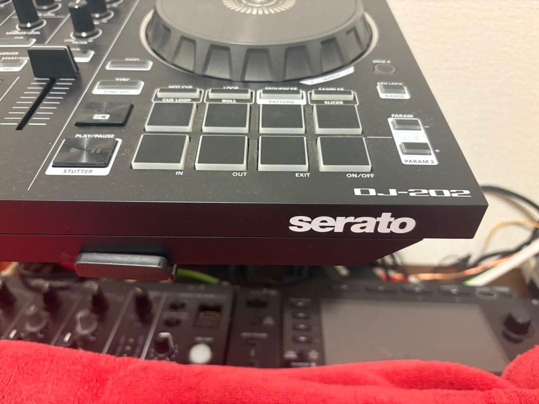 Roland DJ-202 DJコントローラー